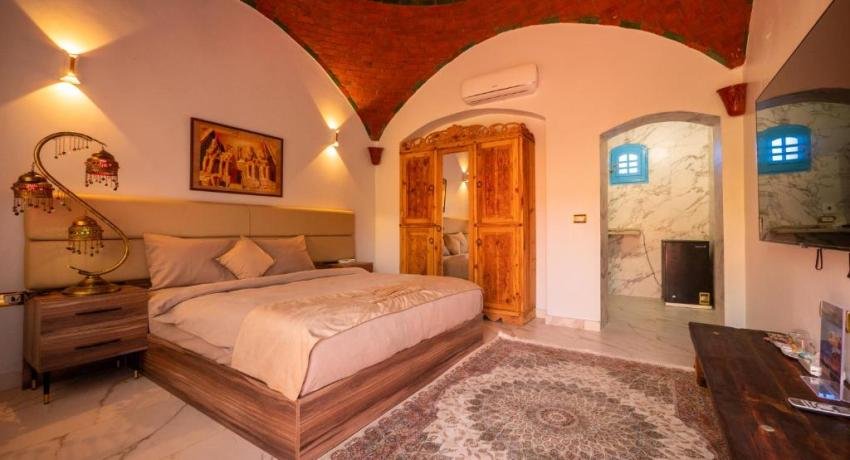 B&W SAHARA SKY Hotel Standard Room – Single