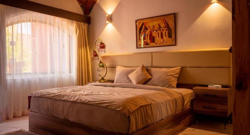 B&W SAHARA SKY Hotel Standard Room – Single