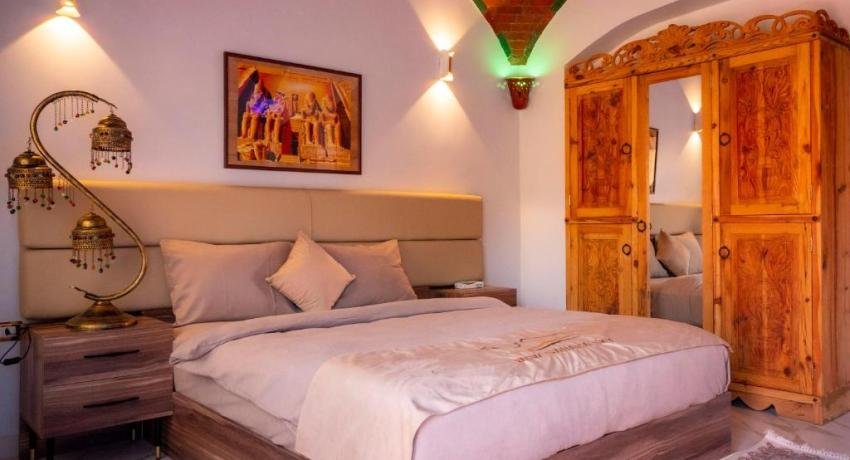 B&W SAHARA SKY Hotel Standard Room – Single