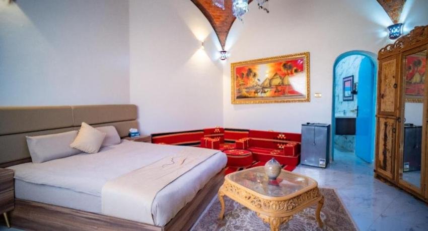 B&W SAHARA SKY Hotel Superior Room – Single